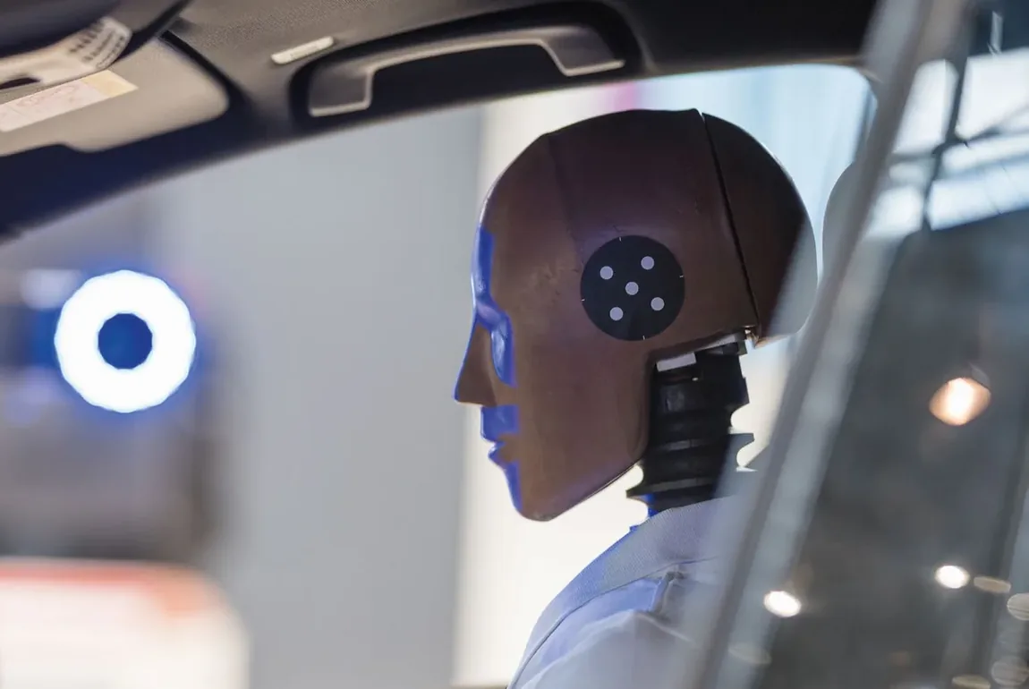 Vysokorychlostní měření – crash test figurína s měřicími značkami